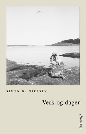 Omslag: Verk og dager av Simen K. Nielsen