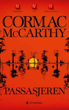 Omslag: Passasjeren av Cormac McCarthy